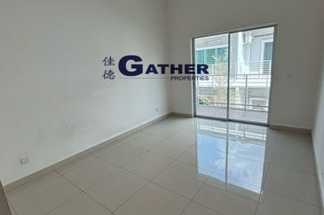 Springfields Residences (Taman Pinji Tropika)