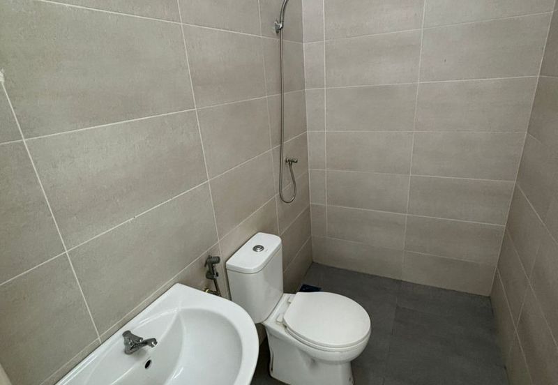 Springfields Residences (Taman Pinji Tropika)