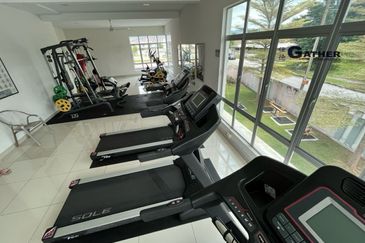 Springfields Residences (Taman Pinji Tropika)