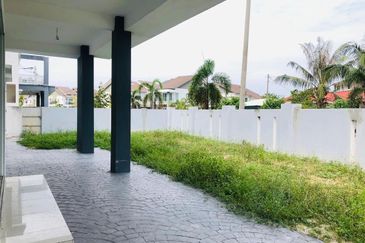 Taman Lapangan Hartamas Botani