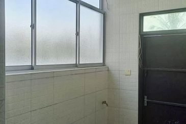 Taman Lapangan Hartamas Botani