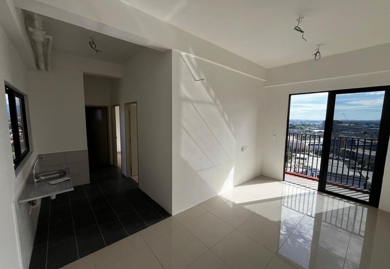 Piccadilly Service Residence @ Greentown