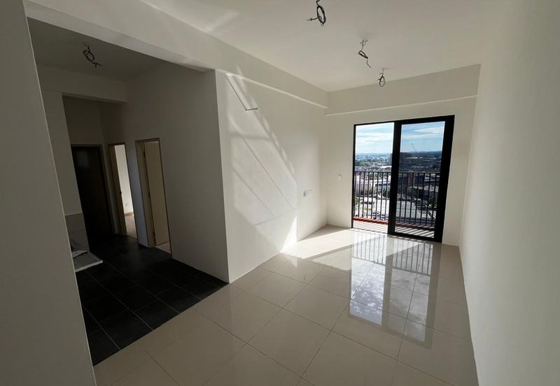 Piccadilly Service Residence @ Greentown