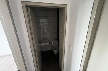 Piccadilly Service Residence @ Greentown