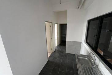 Piccadilly Service Residence @ Greentown