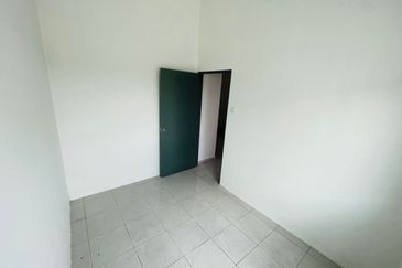 **1 Storey Terrace House for Sale @ Anjung Bercham Utama, Ipoh**