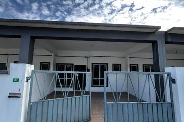 **1 Storey Terrace House for Sale @ Anjung Bercham Utama, Ipoh**