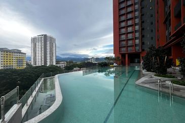 Piccadilly Service Residence @ Greentown