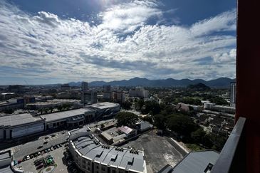 Piccadilly Service Residence @ Greentown