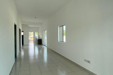 🏡 Kinding Project – Rumah Teres 1 Tingkat (Atas Tanah Tinggi)**