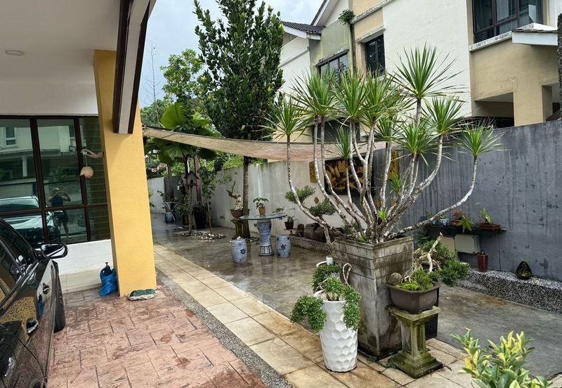 Renovated Semi- D Taman Hijauan Residence, Cheras 2.5 Storey Semi Detached