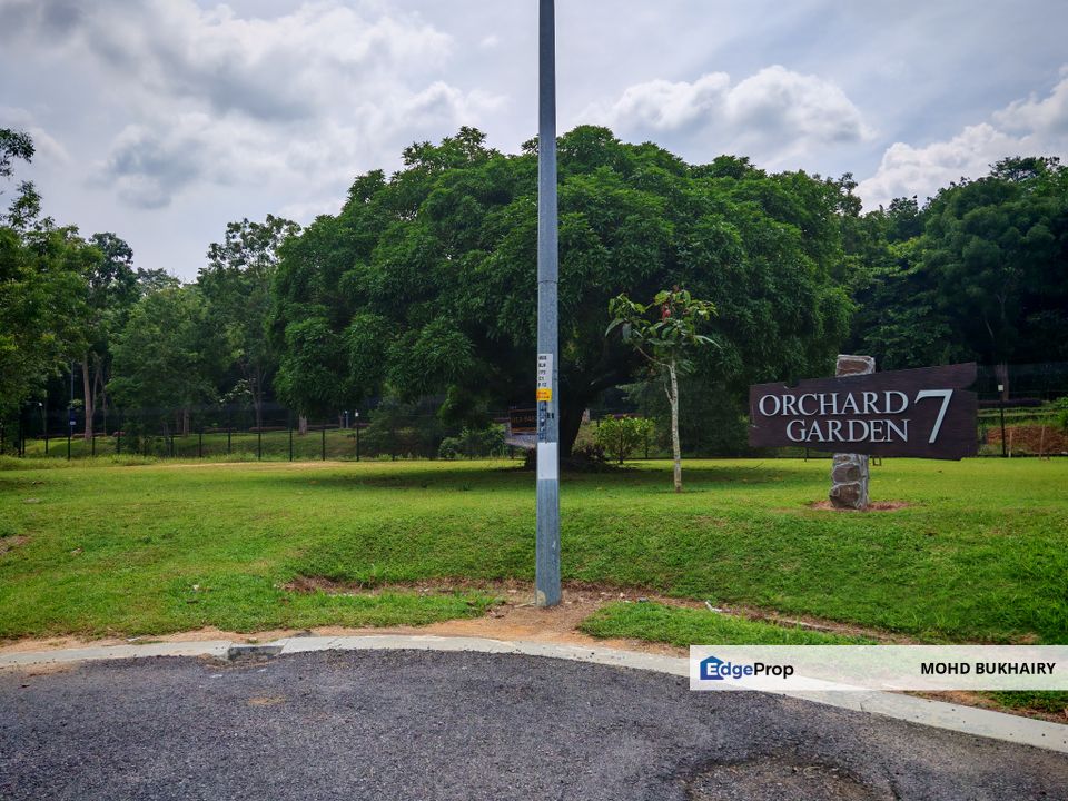 Beside Garden Near Lake 6415sf, Negeri Sembilan, Mantin