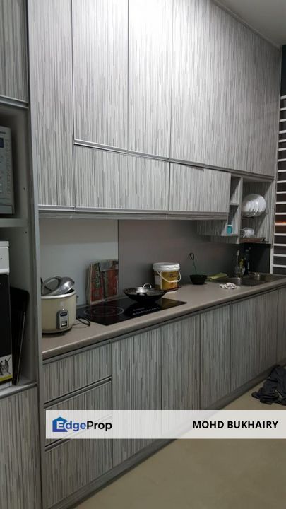 Below Market Corner Ground Floor Easy Access, Selangor, Kajang