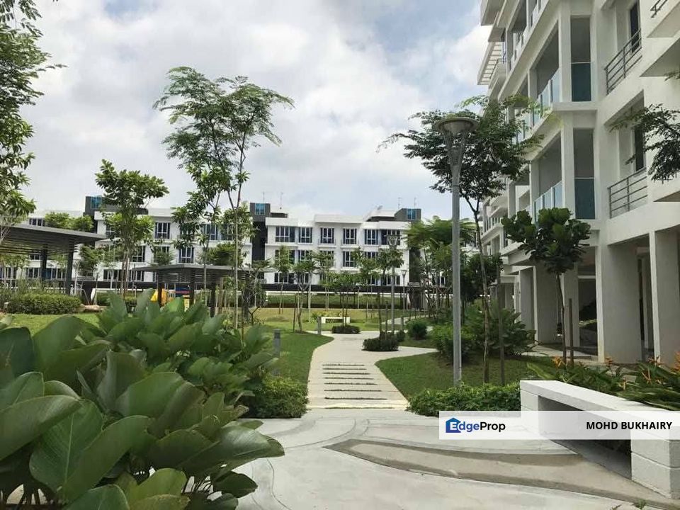 Below Market Corner Ground Floor Easy Access, Selangor, Kajang