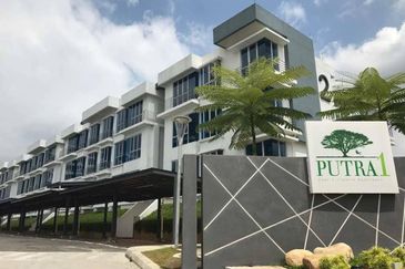 Apartment Putra 1 (Pangsapuri Putra 1)
