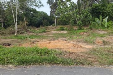 Easy Access to Road Labu Nilai 1 Acre