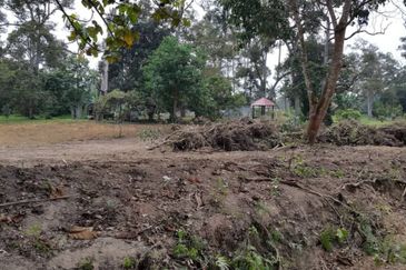 Easy Access to Road Labu Nilai 1 Acre