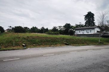 BANDAR ENSTEK (JENTAYU)