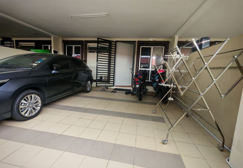 TAMAN BAYU INDERA, LUKUT