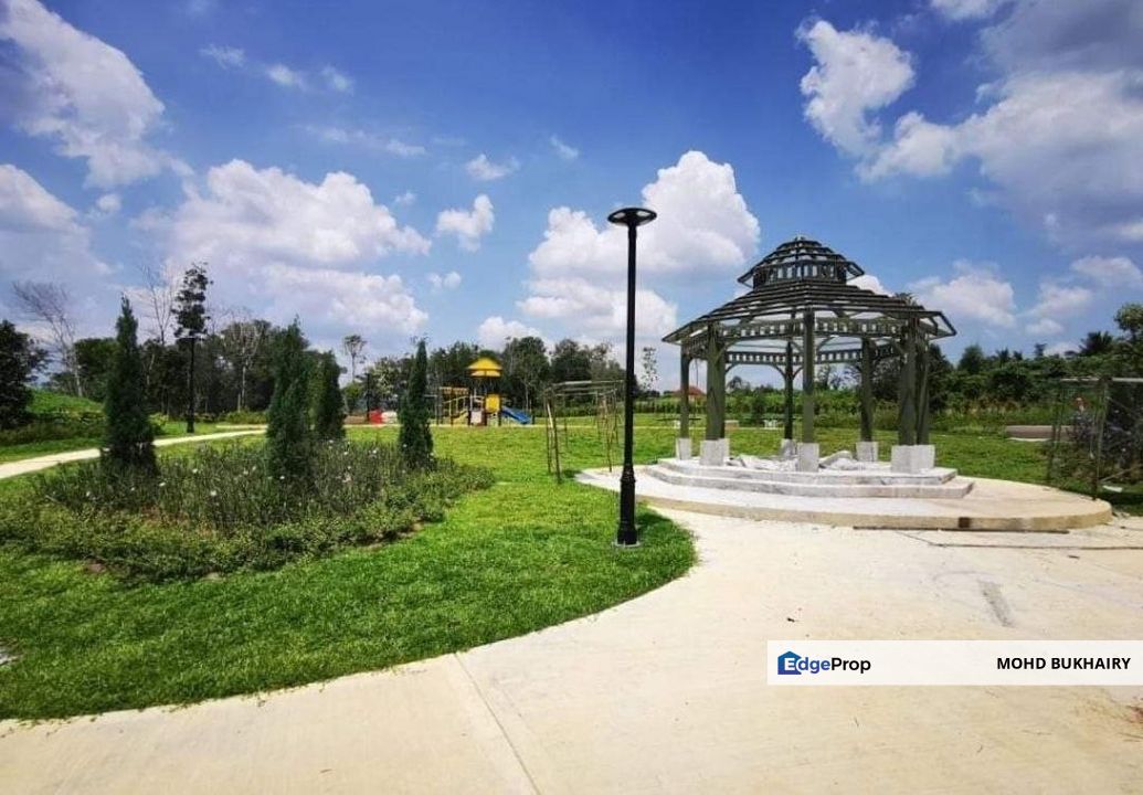 Below Market Bungalow Lot Bayu Lake Homes Mantin 12001sf With Clubhouse , Negeri Sembilan, Mantin