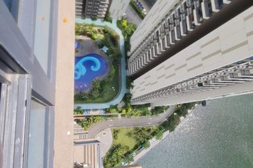 Aradia Residence @ Lake City