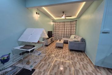 Sri Putra Apartments