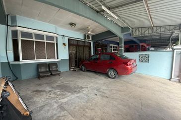 Taman Suria, Simpang Renggam