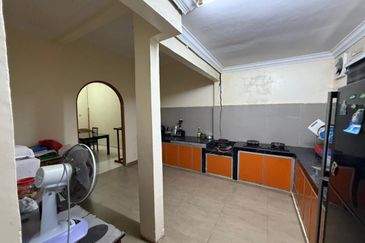 Taman Suria, Simpang Renggam