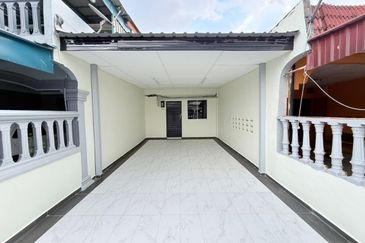 International Lot, Taman Rinting, Masai, Johor