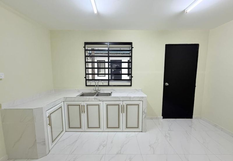 International Lot, Taman Rinting, Masai, Johor