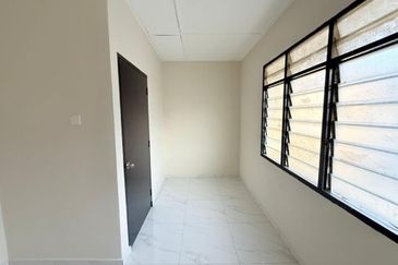 International Lot, Taman Rinting, Masai, Johor