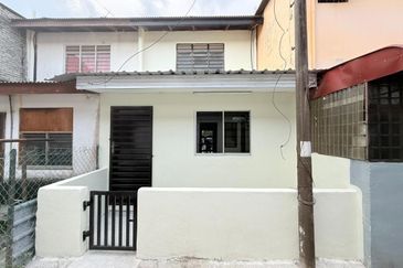 International Lot, Taman Rinting, Masai, Johor