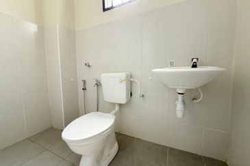 Full Loan, Teres 2 Tingkat, Bandar Layangkasa, Masai, Johor