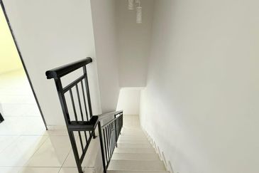 Full Loan, Teres 2 Tingkat, Bandar Layangkasa, Masai, Johor