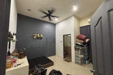 Full Loan, International Lot, Taman Saleng Gaya, Senai