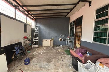 Full Loan, International Lot, Taman Saleng Gaya, Senai