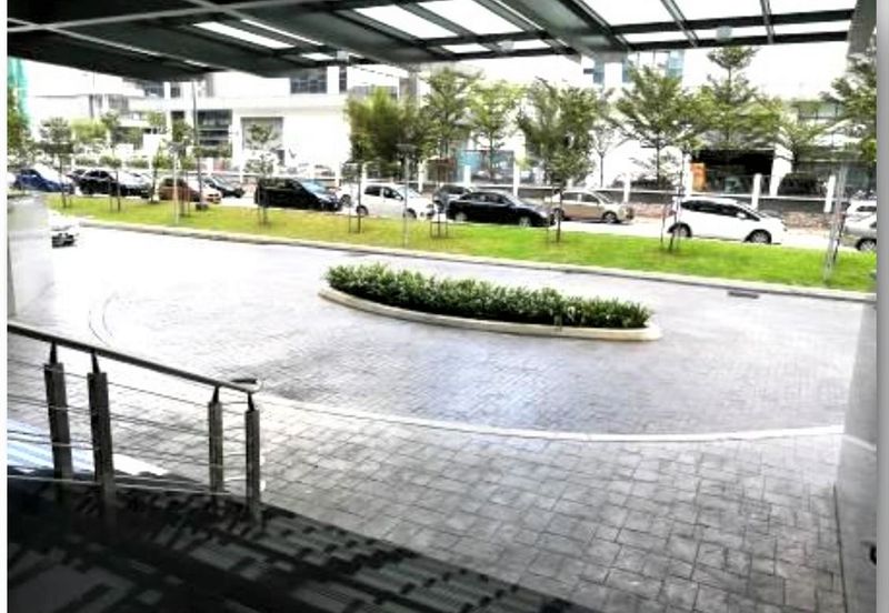   6 Storeys Office, Showroom For Sales