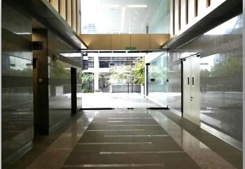   6 Storeys Office, Showroom For Sales