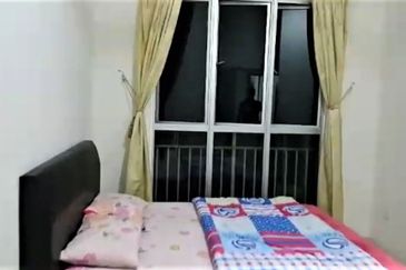 Cameron Somer Square Apartment