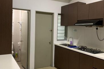 Cameron Somer Square Apartment