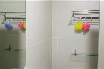 Cameron Somer Square Apartment