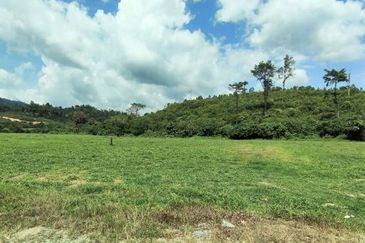 RESIDENTIAL HILLS BUNGALOW LAND FOR SALES-BENTONG
