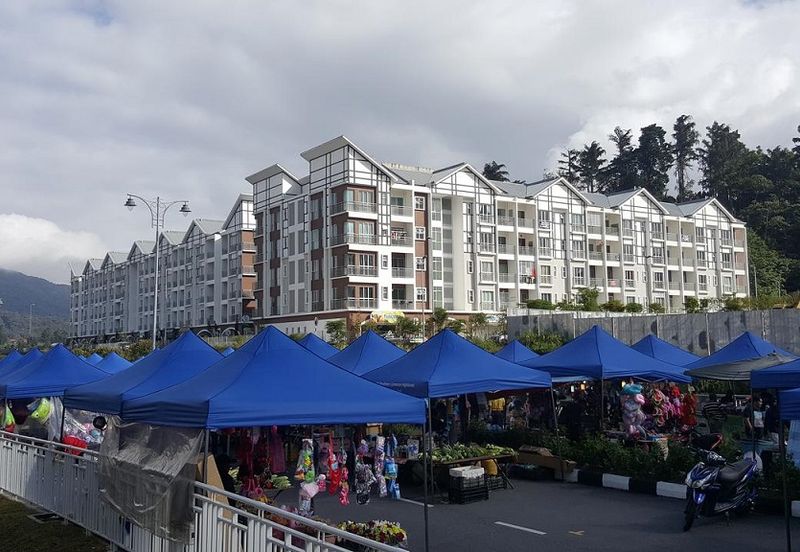 Cameron Somer Square Apartment