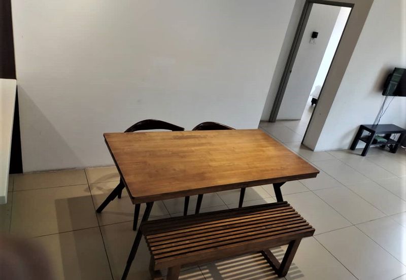 Cameron Somer Square Apartment