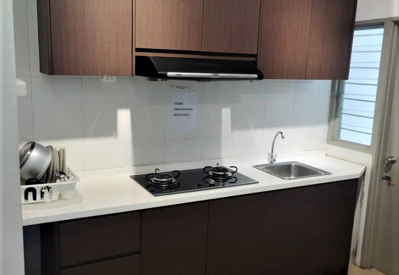 Cameron Somer Square Apartment