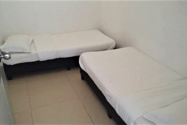 Cameron Somer Square Apartment