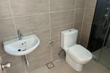 Riviera Morib Bay Double Sty Semi-D House @Resort City-New!!