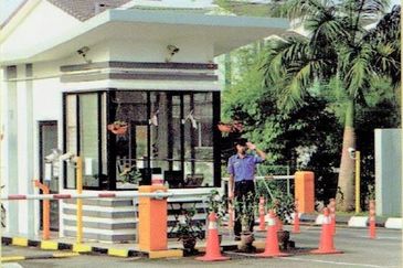 Riviera Morib Bay Double Sty Semi-D House @Resort City-New!!