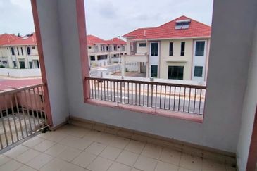Riviera Morib Bay Double Sty Semi-D House @Resort City-New!!