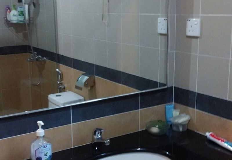 BANDAR BARU TANAH RATA